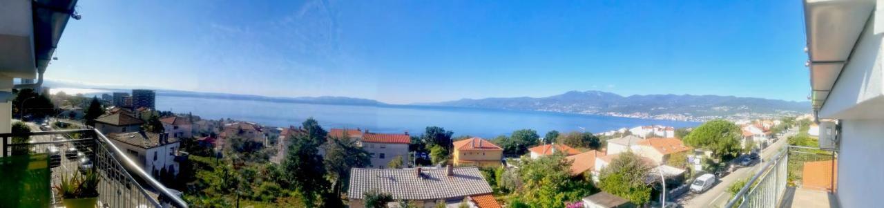 Anita Studio Apartment With Terrace Rijeka Ngoại thất bức ảnh
